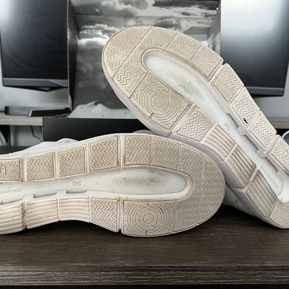 The Roger Advantage On Men’s Shoe - Picture 9 of 16